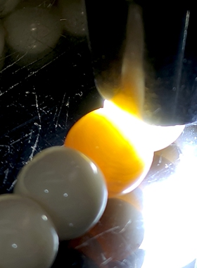 仿猛犸象牙108颗桶珠手串高瓷高透佛珠念珠男女文玩项链毛衣链