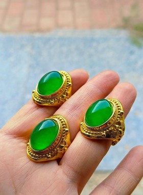 古玩包铜鎏镶嵌老翠玉戒指一箱配老货老漆器箱首饰收藏品活扣饰品