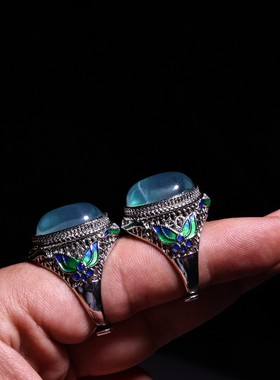 古董文玩珍品花丝工艺鎏金镶嵌红星光宝石戒指一盒配老漆器盒摆件