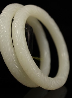 古玩民俗怀旧复古旧货手工雕刻祥玉手镯玉石手镯首饰配老漆器木盒