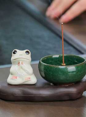 禅意佛系青蛙茶宠家居摆件陶瓷工艺品茶桌装饰茶道摆设新款小青蛙