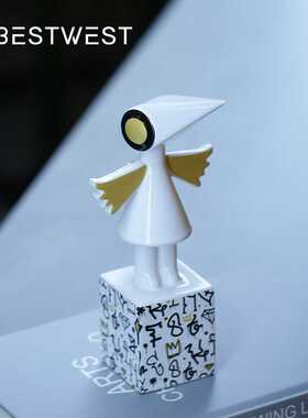 Best west 纪念碑谷艾达乌鸦人彩绘釉面陶瓷摆件ins家居玄关软装