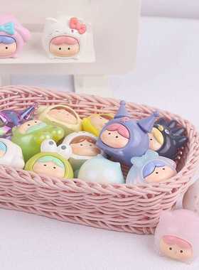 可爱萌粒小盲盒公仔手办学生少儿礼品抖音网红卡通盲袋桌面小摆件