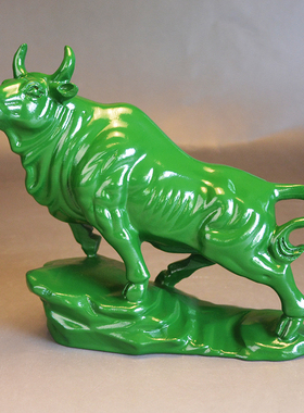 绿色木雕摆件工艺品牛气冲天十二生肖牛家居客厅装饰乔迁礼品