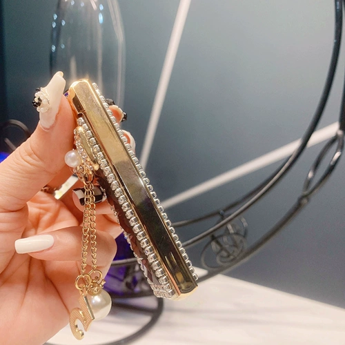 Двусторонная портативная ветрозащитная креативная зажигалка с зарядкой с бантиком с кисточками