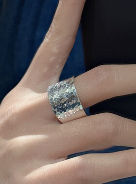 S925纯银韩版小众设计感碎冰冰简约宽面时髦通勤款指环银饰