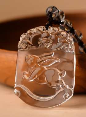 天然白水晶本命年小兔子吊坠