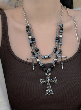 欧美哥特风十字架项链女多层叠戴金属锁骨链老钱风黑色骷髅配饰