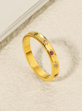 轻奢小众彩钻星星戒指女镀18K金ins冷淡风时尚钛钢指环复古叠戴戒