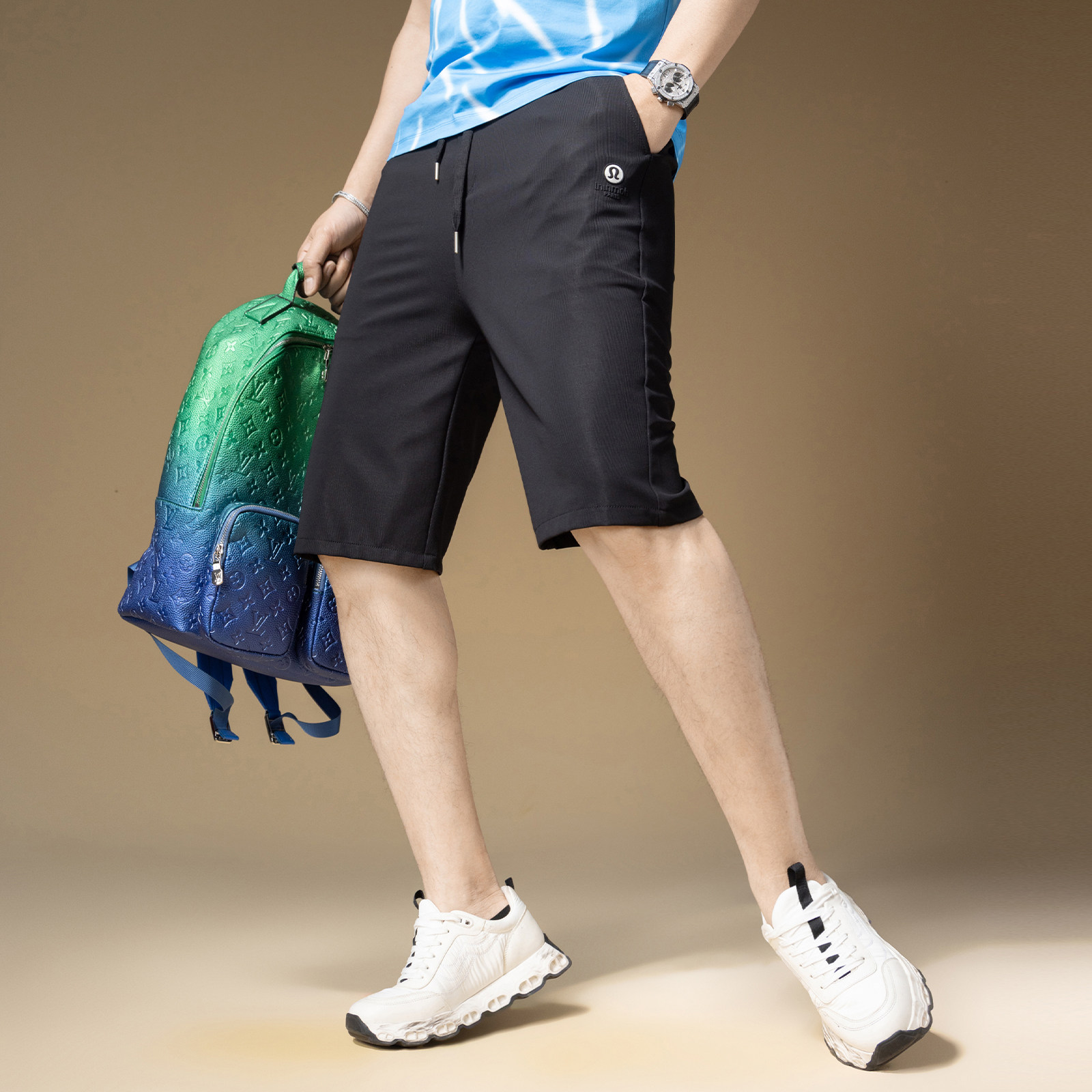 ZOUK男士短裤2025新款冰丝凉感字母压花潮牌裤子男休闲裤夏季薄款,淘宝优惠券,粉丝福利购,淘宝优惠卷