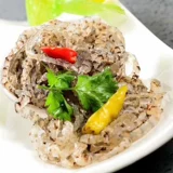 Фриба -кожа рыбы сразу открывает сумку, холодные блюда из морепродуктов, закуски, рыбная кожа, освежающие закуски, рестораны, рестораны холодные блюда