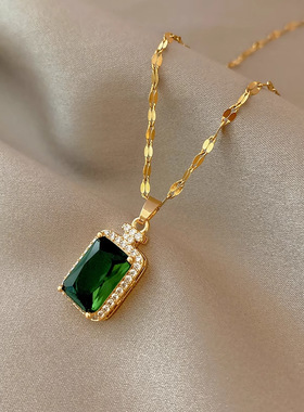 新款绿色锆石项链女锁骨链送女友情人节礼物轻奢颈链项坠设计感