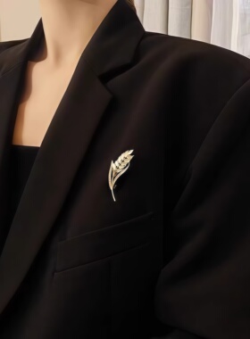 高档麦穗胸针女精致优雅气质金属珍珠别针衣服配饰小众设计感胸花