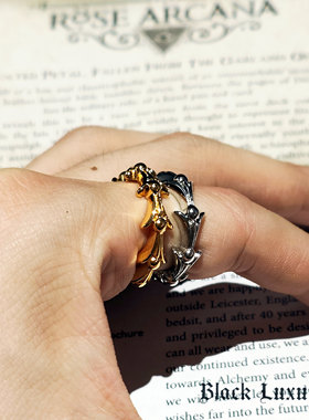 Black Luxurious电镀22K18K白金色摇滚INS风格十字架鱼骨波浪戒指