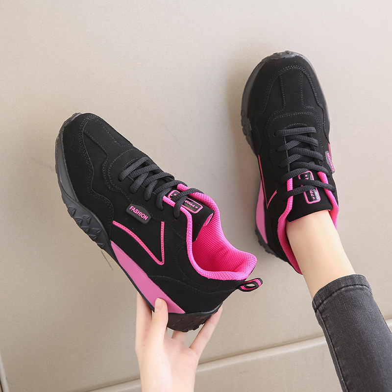 踩屎感软底老北京运动鞋女妈妈鞋春秋加绒轻便皮面休闲旅游鞋防滑,淘宝优惠券,粉丝福利购,淘宝优惠卷