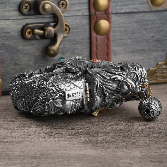 Zippo Shenlong Copper gives gifts to Kowloon and brings wealth