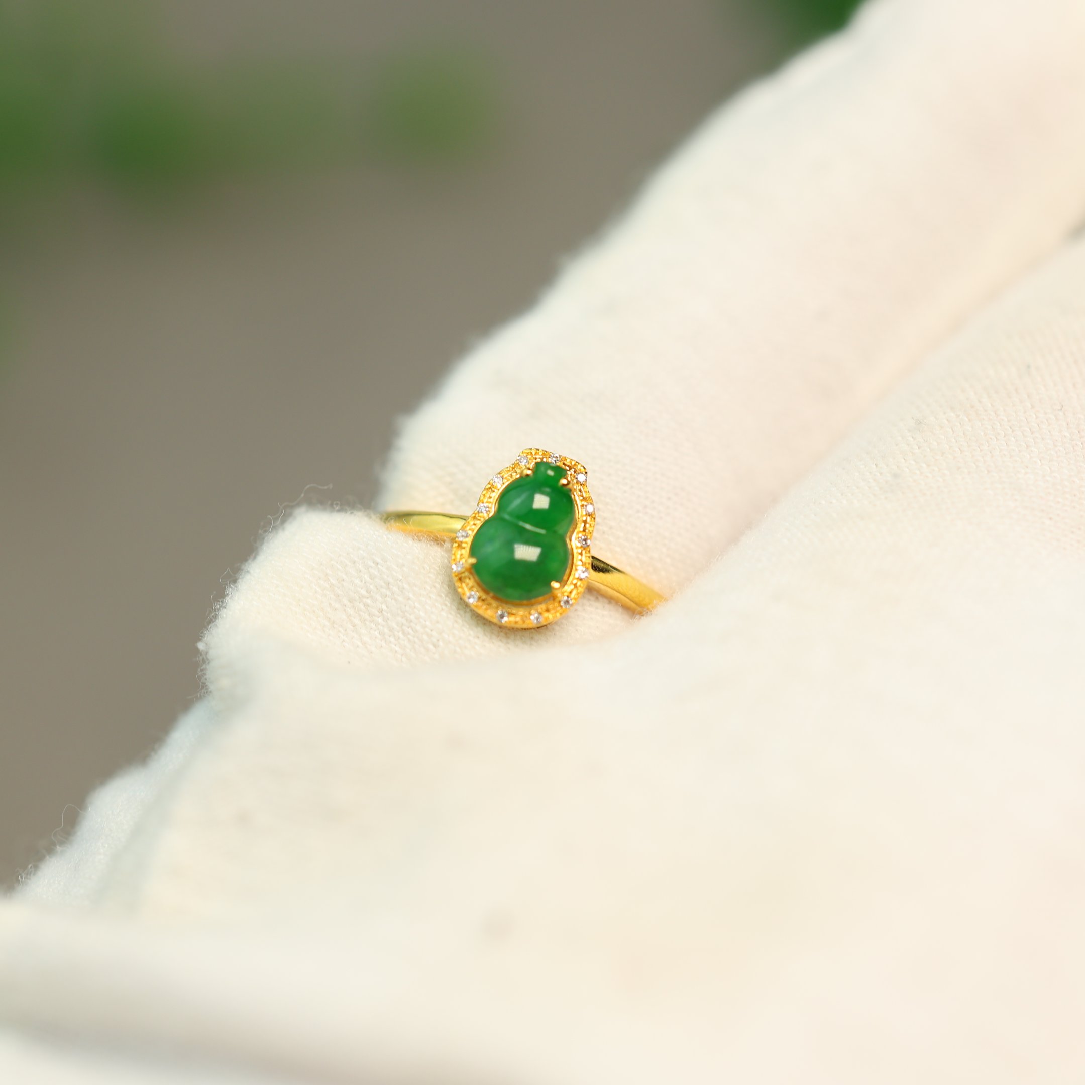 Ice Green Burmese Natural Grade A Jade Gourd Ring