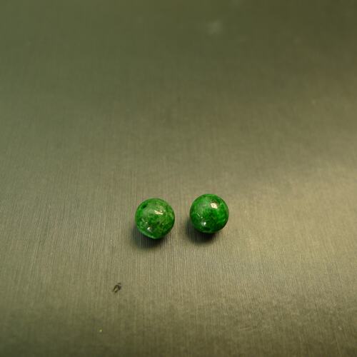 #L926 一对满色辣绿缅甸天然A货翡翠珠子6MM素面圆珠散珠 - 图0