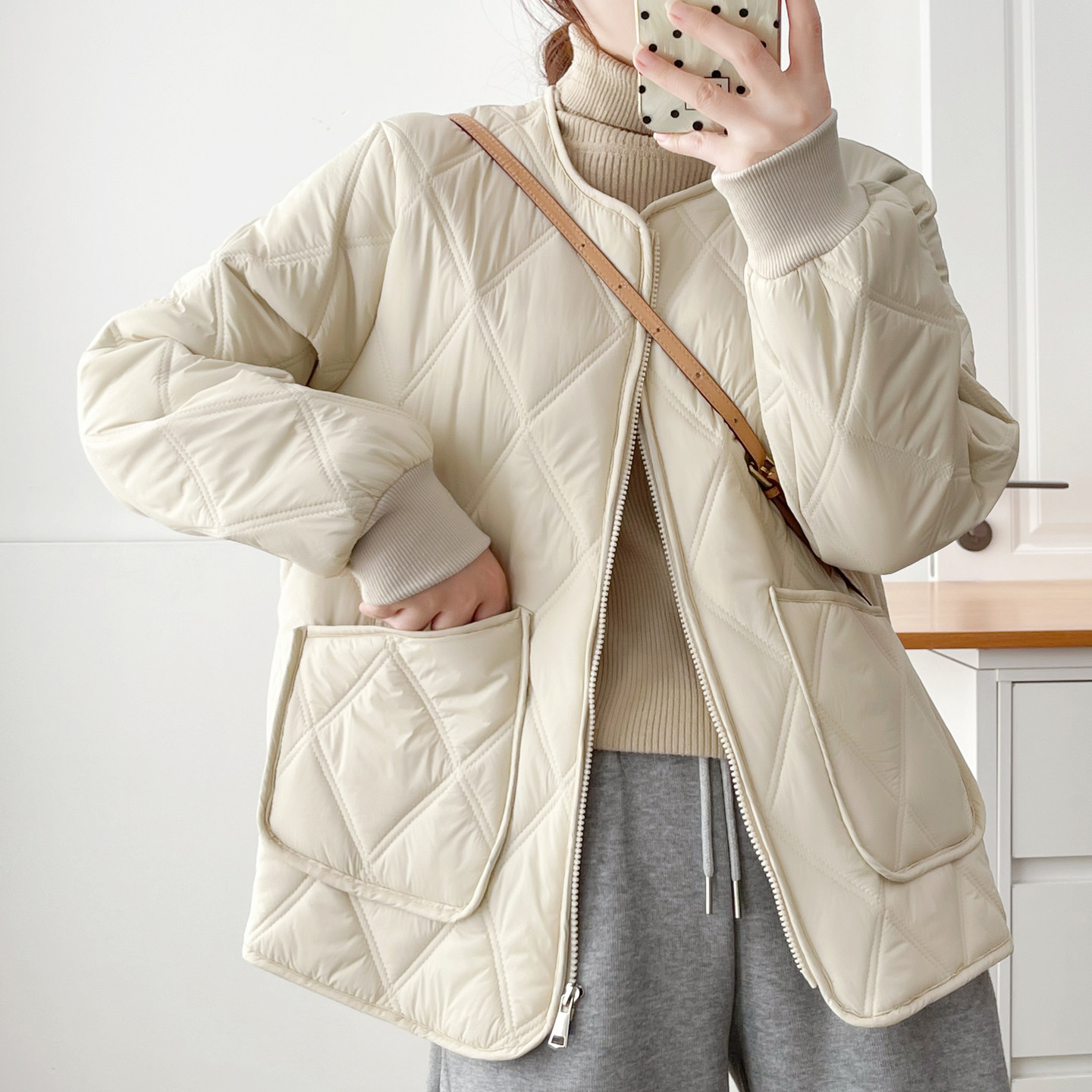 2025冬季轻薄不臃肿保暖棉衣胖mm200斤减龄大码棉服菱格拉链外套,淘宝优惠券,粉丝福利购,淘宝优惠卷