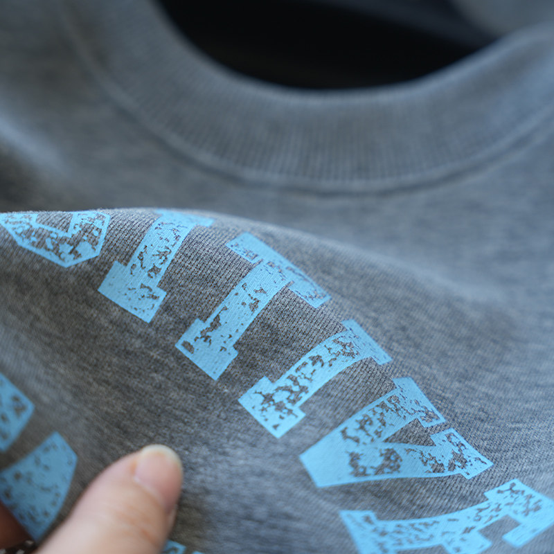 虫小小 美式复古宽松廓形字母圆领长袖休闲卫衣女短外套春季979K,淘宝优惠券,粉丝福利购,淘宝优惠卷