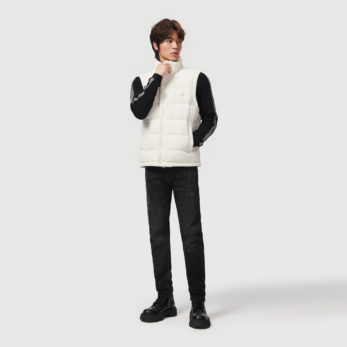 CNC男装羽绒马甲25冬新款灯芯绒式男士保暖羽绒背心,淘宝优惠券,粉丝福利购,淘宝优惠卷