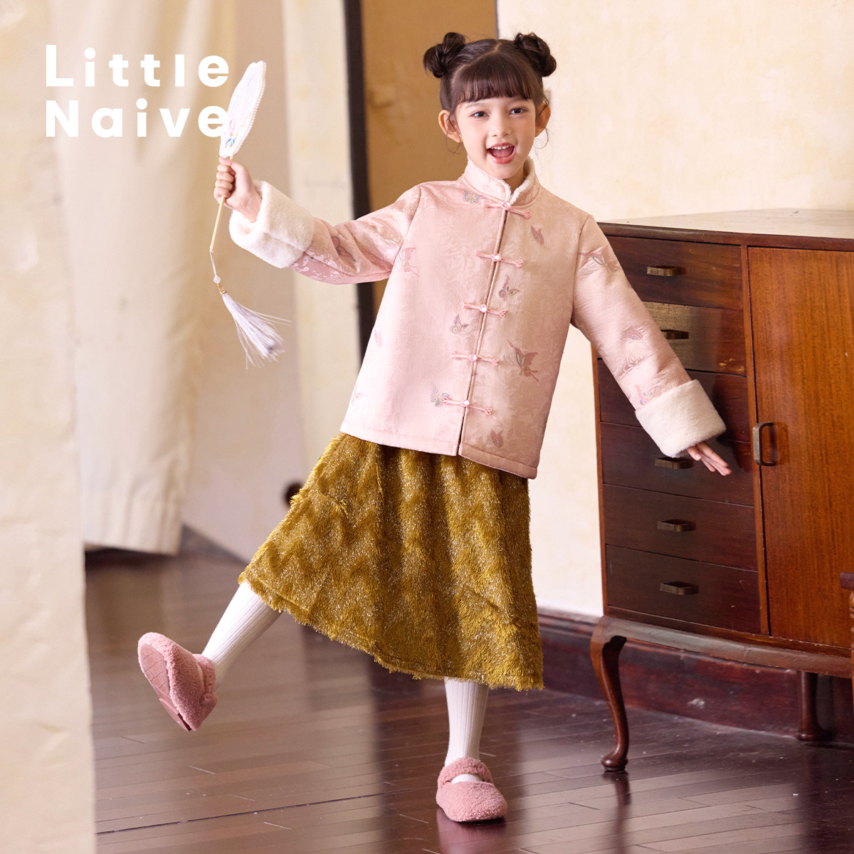 LittleNaive女童拜年服冬新款一体绒立领冬装儿童新中式加绒外套,淘宝优惠券,粉丝福利购,淘宝优惠卷