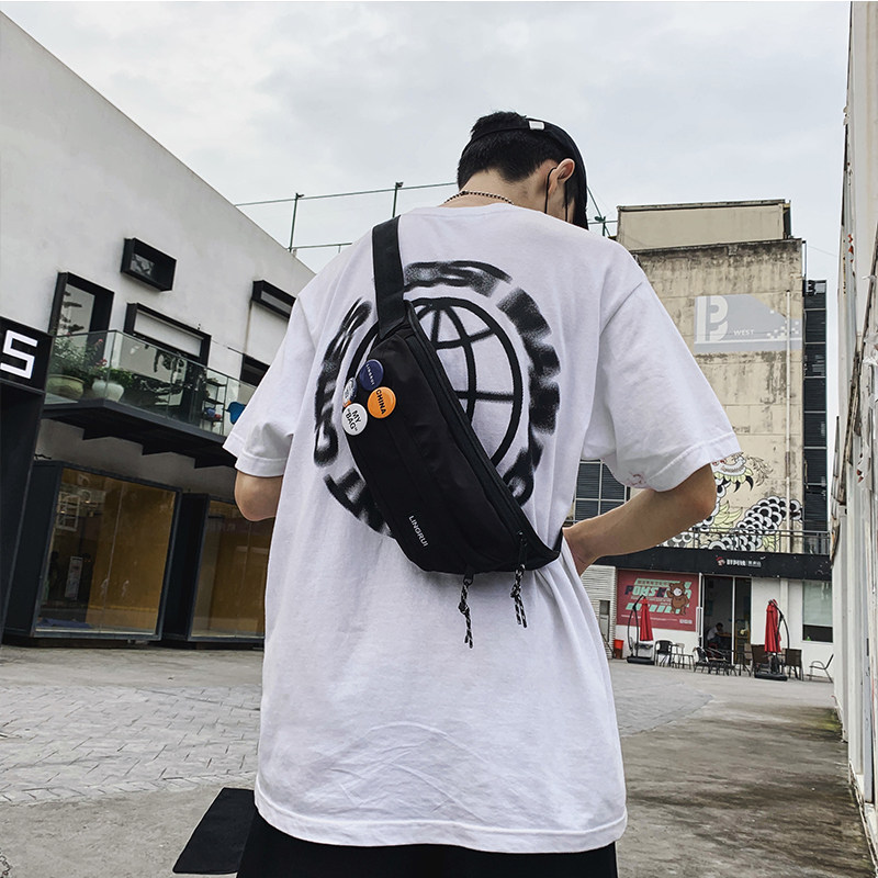 ins潮牌胸包男士斜跨百搭女斜挎包 jslooo男士包袋