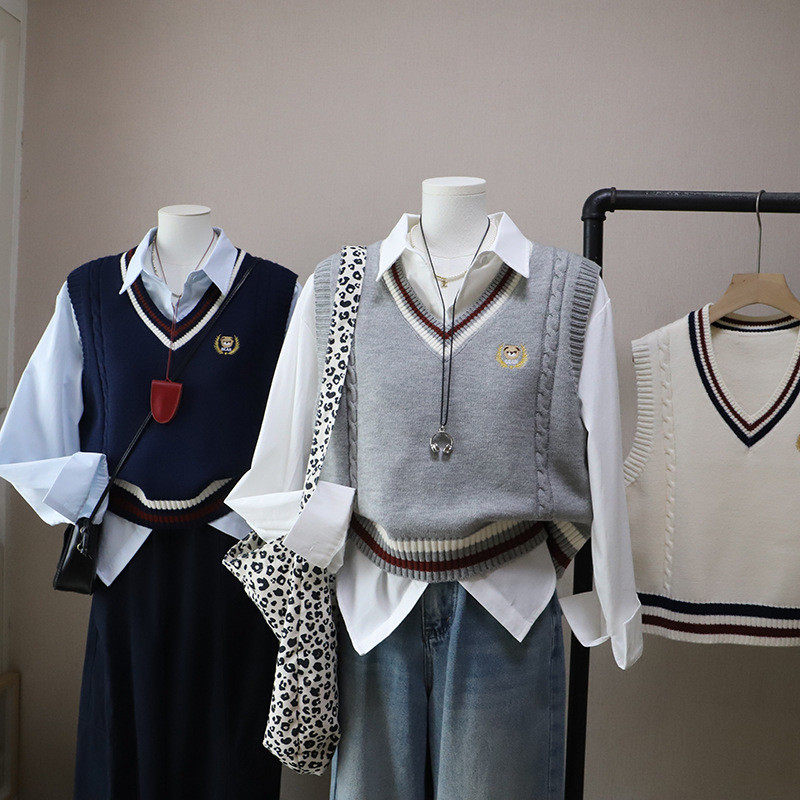 2026早春新款韩版时尚条纹撞色减龄刺绣针织马甲背心女,淘宝优惠券,粉丝福利购,淘宝优惠卷