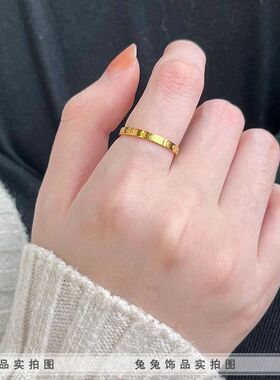 【不掉色不过敏】钛钢满圈D福爱心闺蜜戒指ins小众高级情侣对戒女