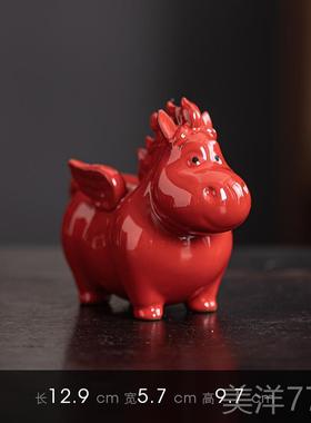 高档陶瓷红色马摆件招财客玄关办公桌面装可爱飞天饰生肖马厅室吉