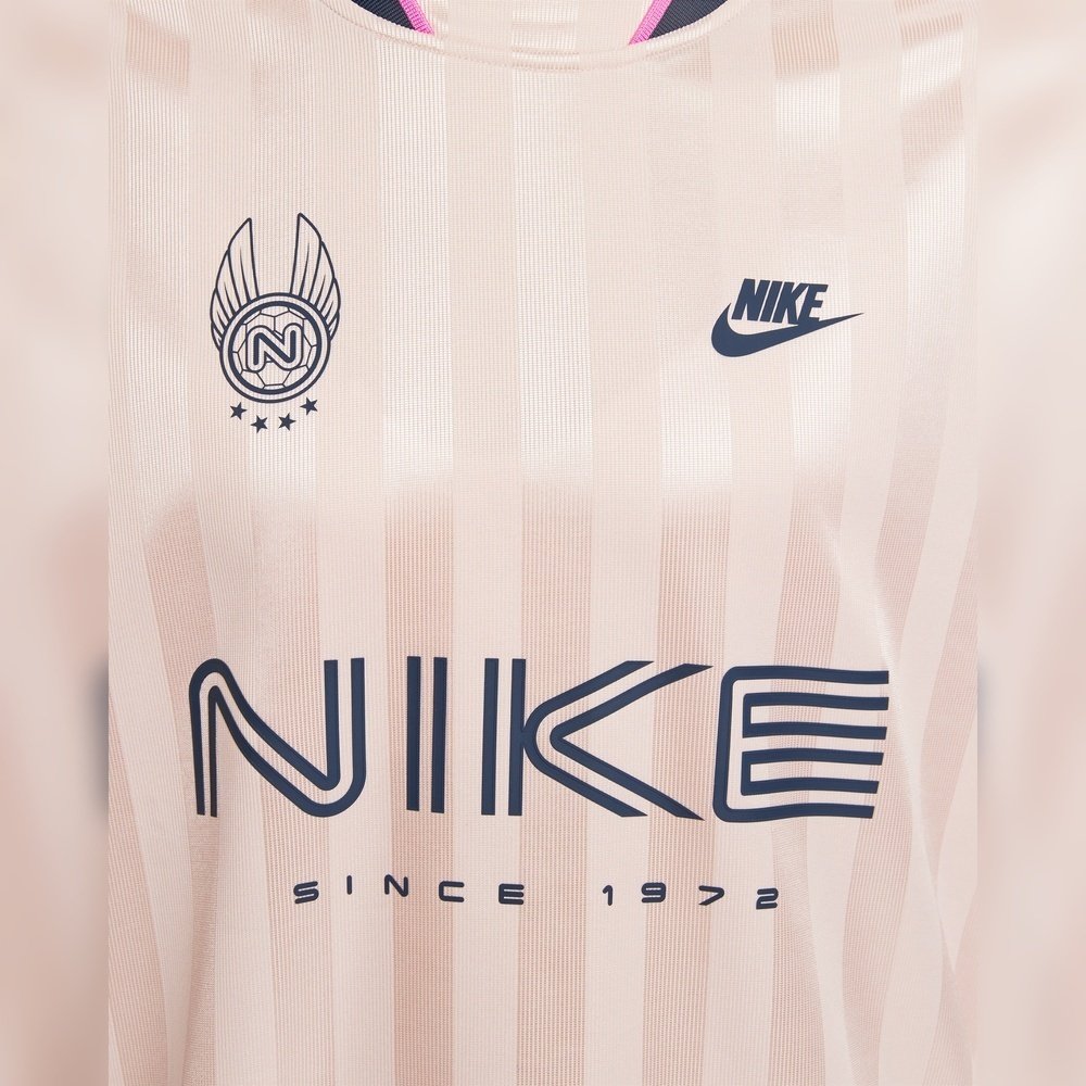 NIKE耐克女子足球风运动休闲印花长袖T恤IM7453-667,淘宝优惠券,粉丝福利购,淘宝优惠卷