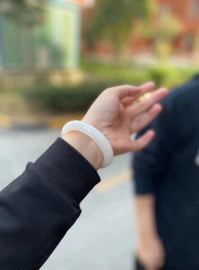 天然和田白玉手镯老坑料 玉质油润细腻 羊脂白玉手镯 品质好货