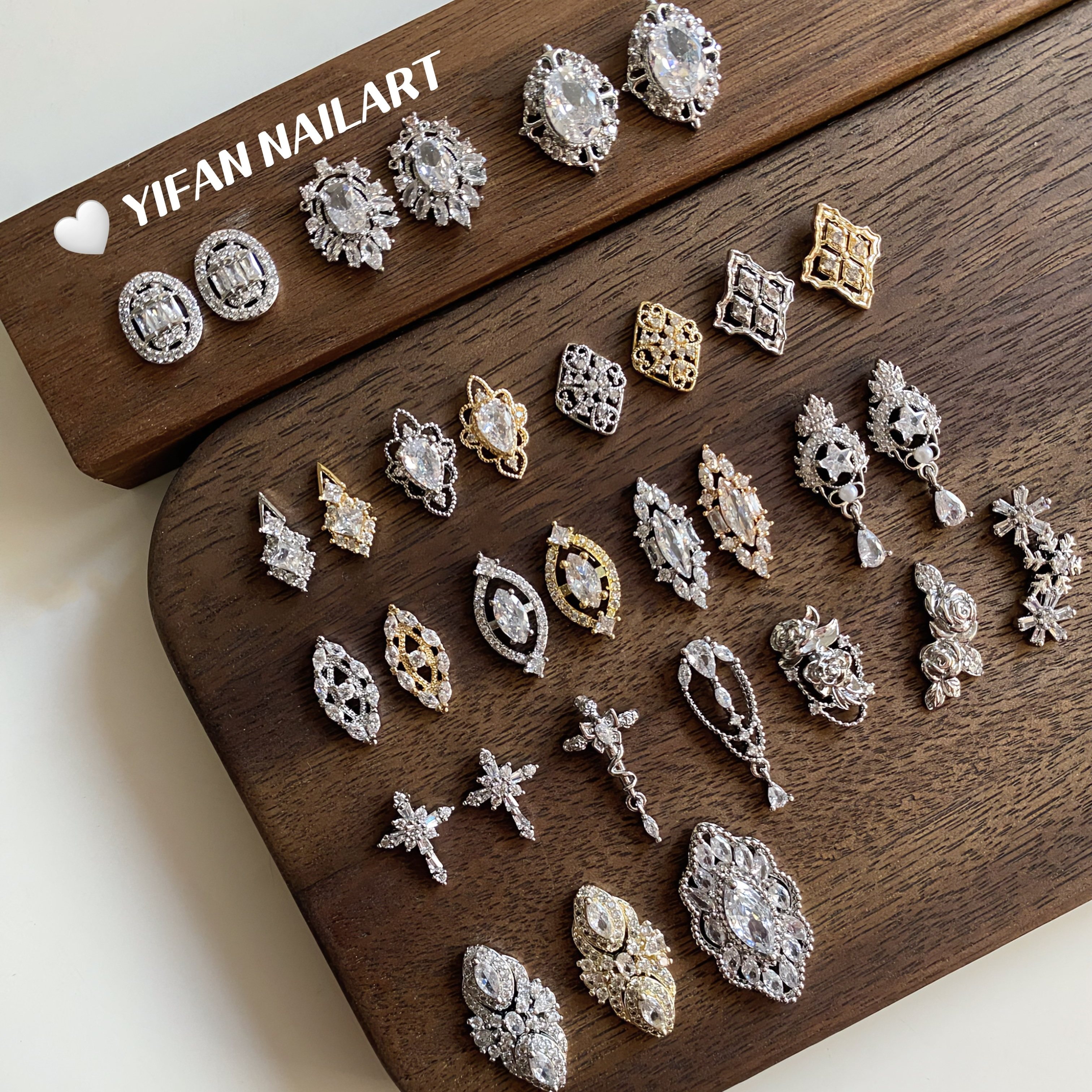 YIFANNAIL复古宫廷 高品满钻布契拉提锆石 富家千金美甲饰品E21,淘宝优惠券,粉丝福利购,淘宝优惠卷
