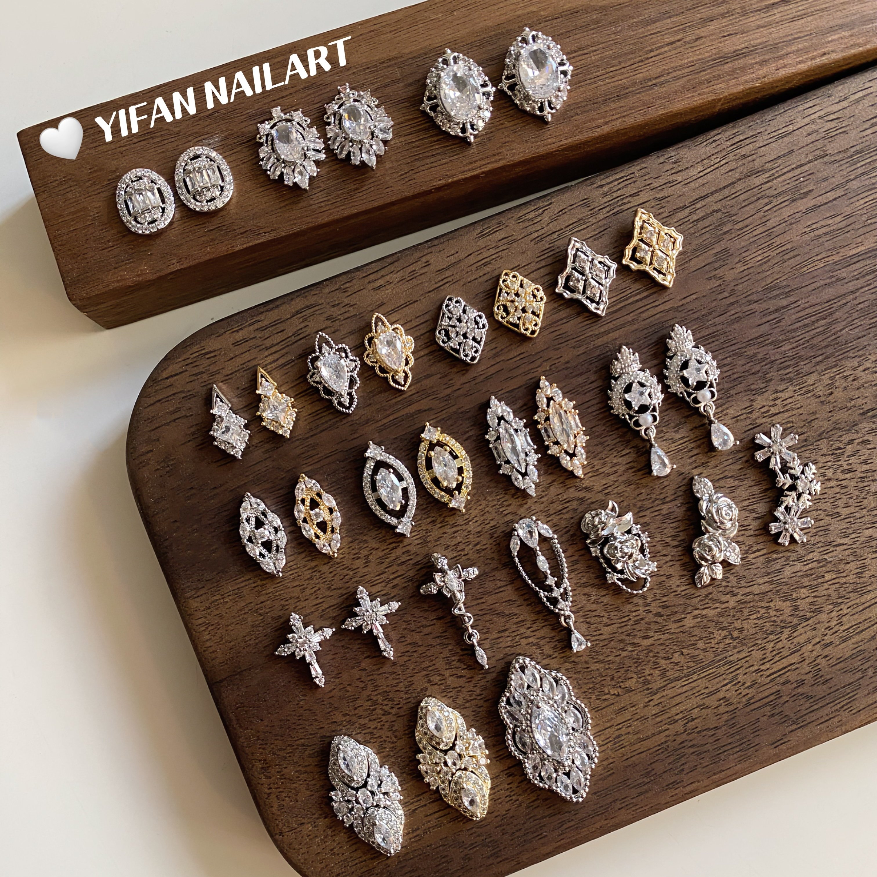 YIFANNAIL复古宫廷 高品满钻布契拉提锆石 富家千金美甲饰品E21,淘宝优惠券,粉丝福利购,淘宝优惠卷