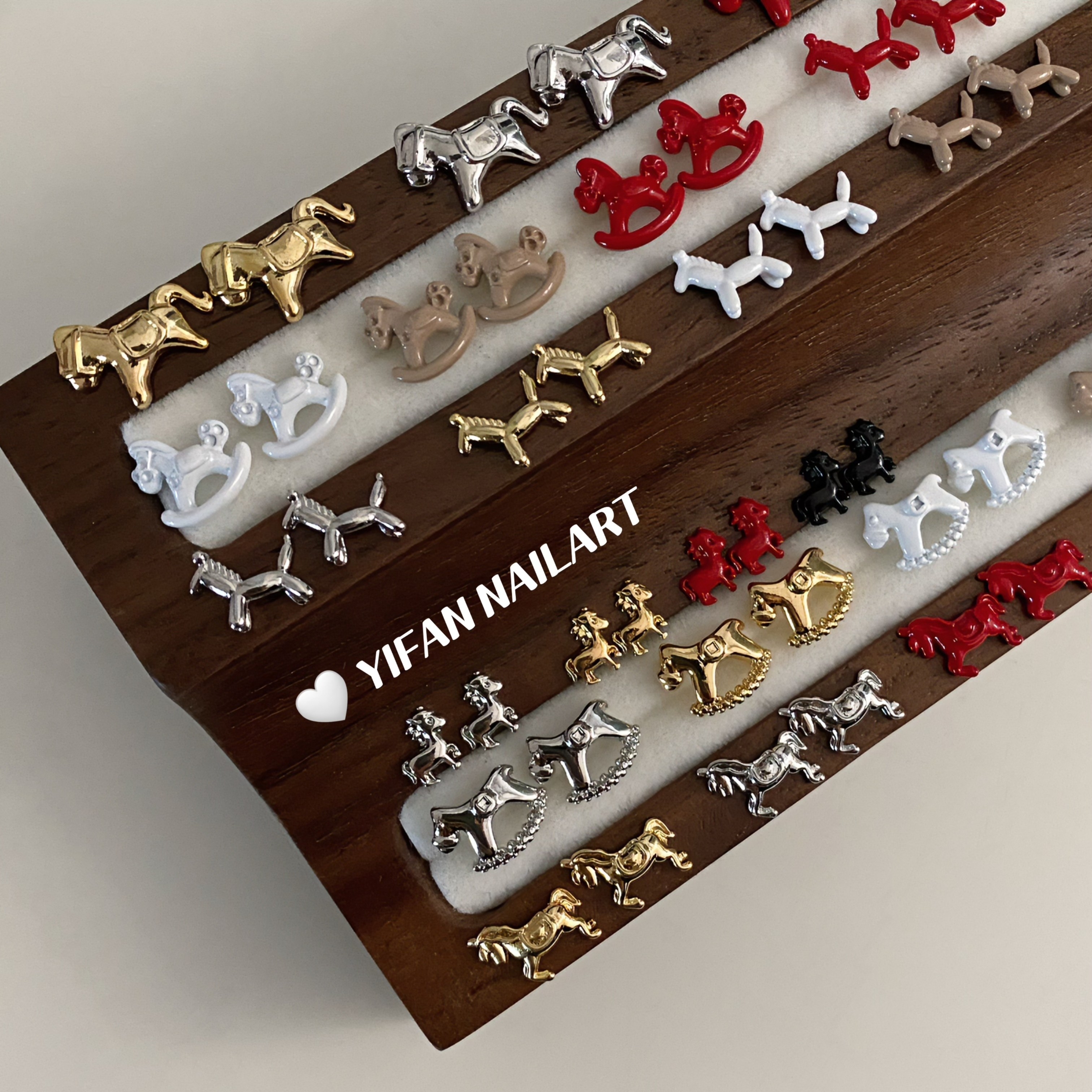 YIFANNAIL【马年限定】新年可爱小木马美甲迷你气球马美甲饰品E25,淘宝优惠券,粉丝福利购,淘宝优惠卷