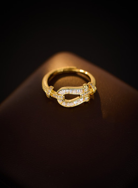 时尚轻奢马蹄扣开口可调节戒指女生微镶锆石小众高级感指环食指