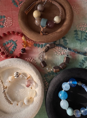 当你需要五行配串看看这凯溪原创设计幸运搭配朱砂蜜蜡水晶手链