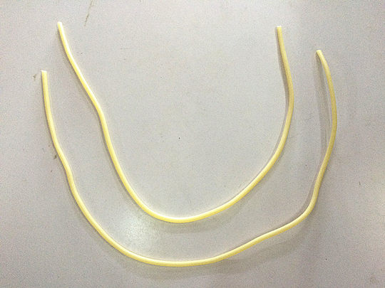 Elastic chicken skin tube valve core valve