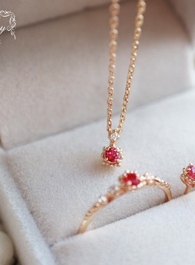 日系复古nojes*同款合成红宝石镂空印花宫廷戒指耳环项链S925银饰