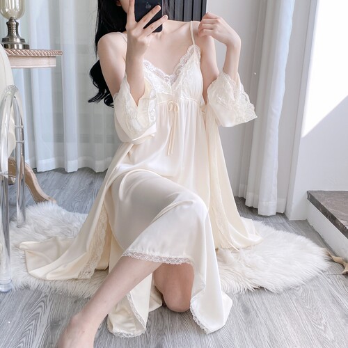 新款睡衣女春秋冰丝长袖睡袍法式夏季蕾丝吊带睡裙带胸垫家居服 - 图2