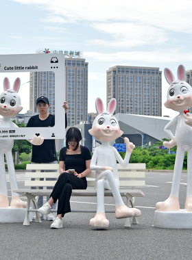 工厂直销玻璃钢户外/商场/售楼部