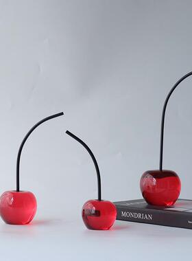 现代简约红色樱桃树脂小摆件样板间售楼处酒店玄关装饰品