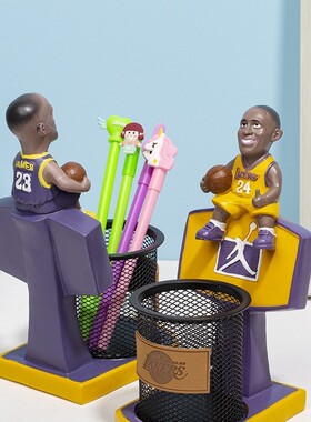 桌面收纳科比树脂工艺品学生生日礼物NBA詹姆斯球星笔筒男生篮球