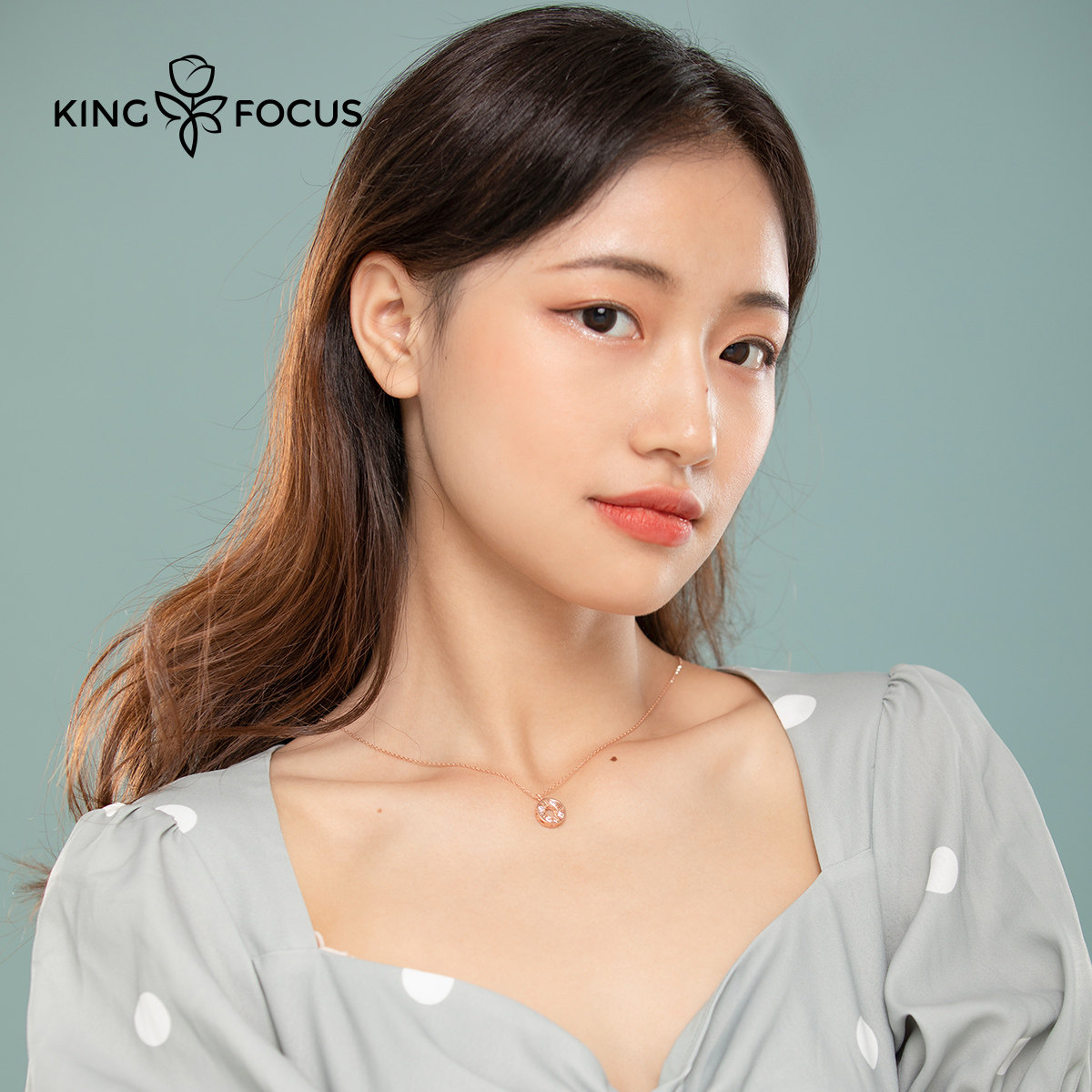 彩金施华世洛奇女小众设计感锁骨链 秦福炫项链