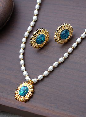 林允中餐厅蓝色椭圆吊坠珍珠项链