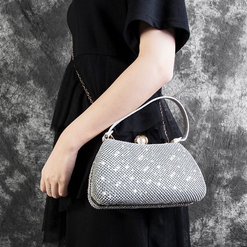 新款女宴会晚会名媛镶钻串珠晚宴包 转眼间女士包袋