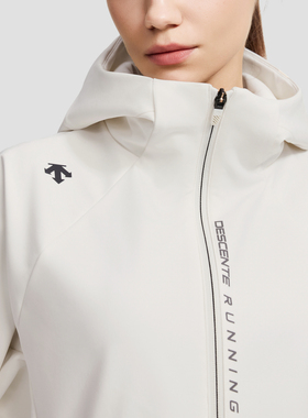 DESCENTE迪桑特WOMEN’S RUNNING女士抽绳收腰梭织外套