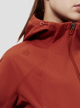 DESCENTE迪桑特WOMEN’S TRAINING系列女士假两件运动上衣