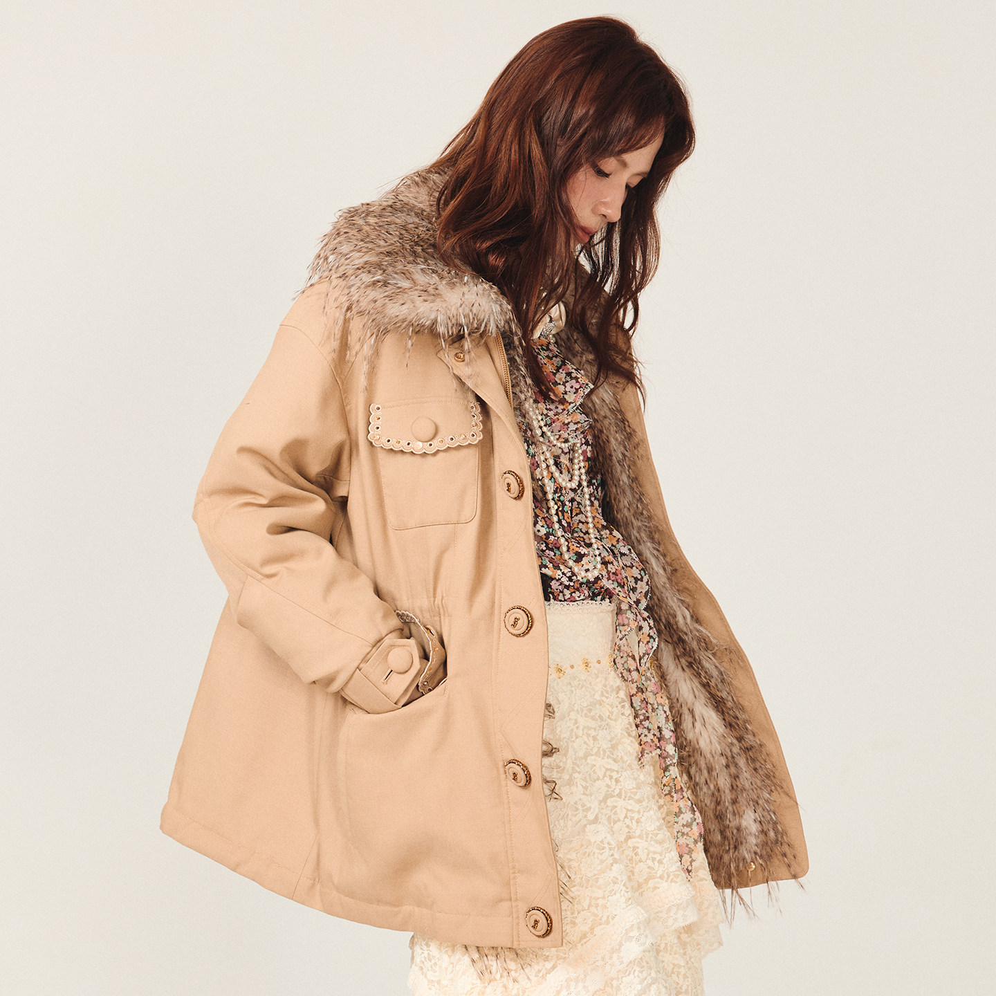 拉飞姆2025冬季新款时尚抽绳收腰设计风衣式中长羽绒服保暖外套女,淘宝优惠券,粉丝福利购,淘宝优惠卷