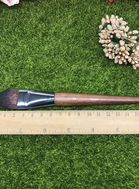 小号尖头粉底液刷